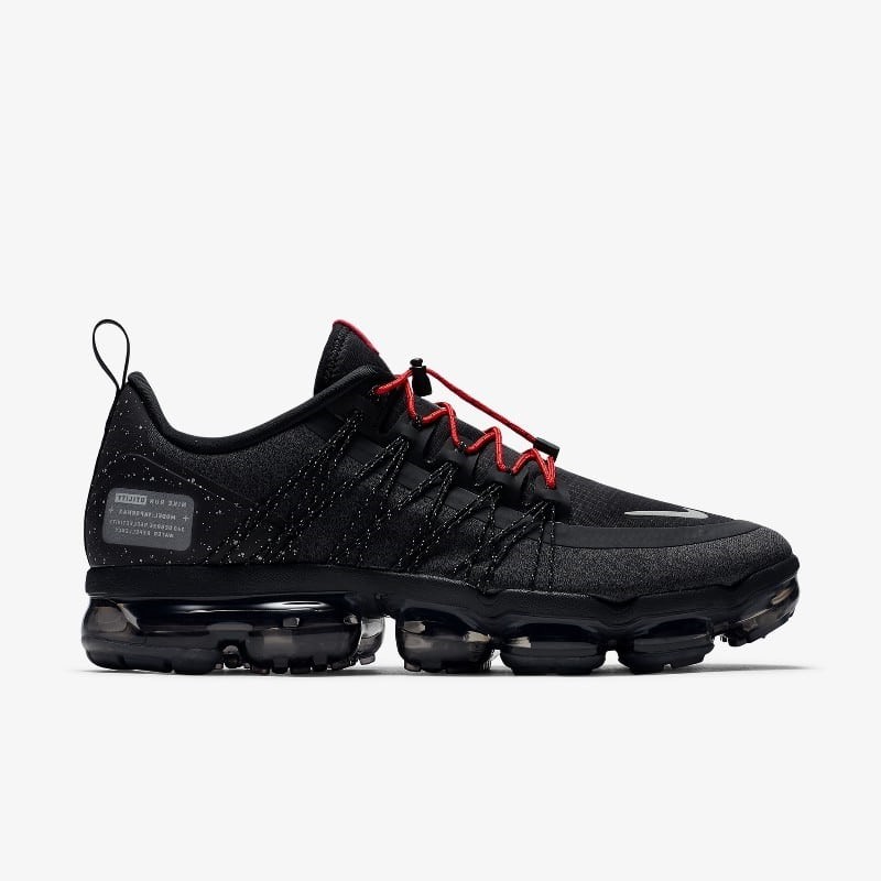 Vapormax store utility reflective